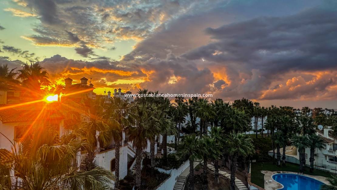 Használt - Apartment - Orihuela Costa - Villamartin Golf