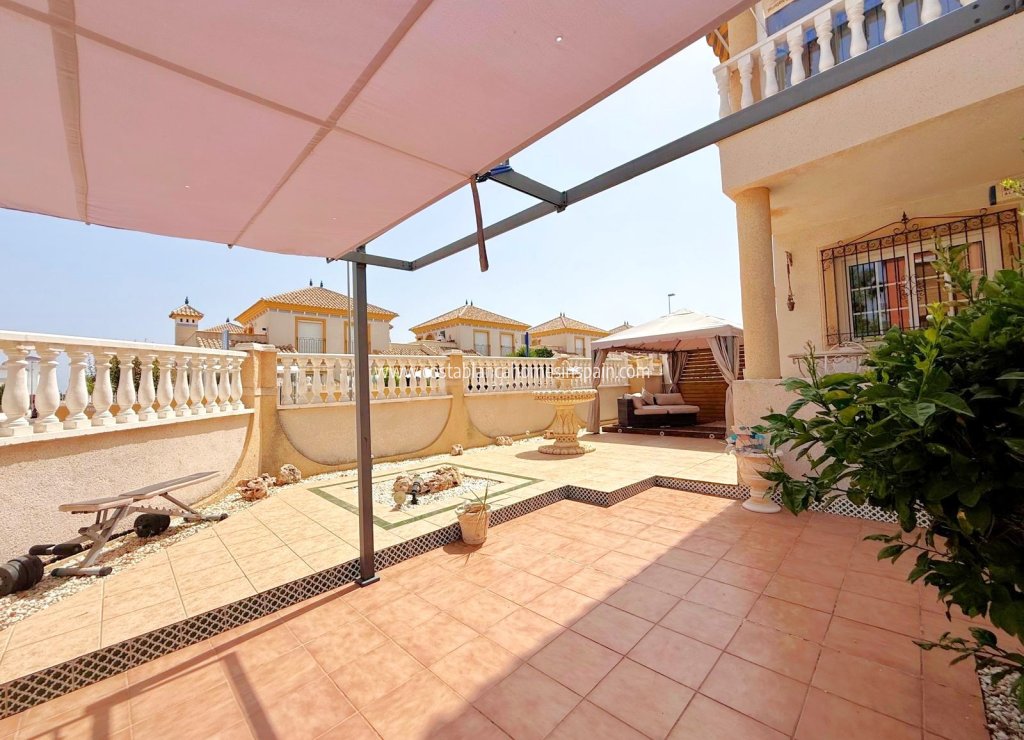Használt - Apartment - Orihuela Costa - Villamartin