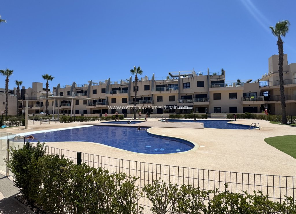 Használt - Apartment - Pilar de La Horadada - 