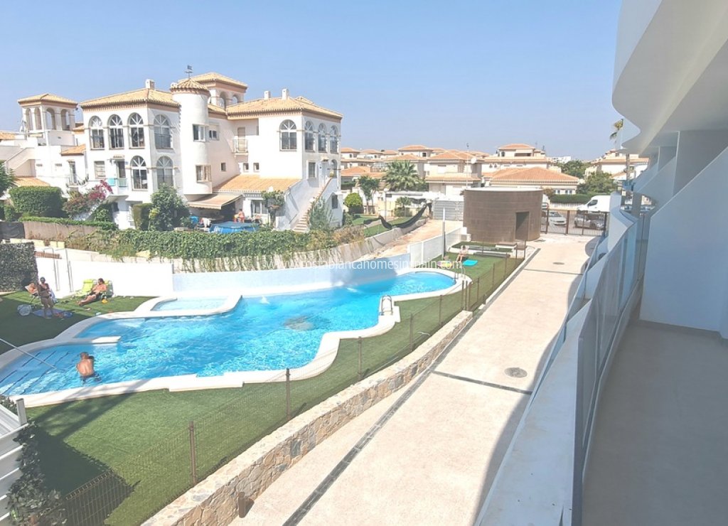 Használt - Apartment - Playa Flamenca - Costa Blanca