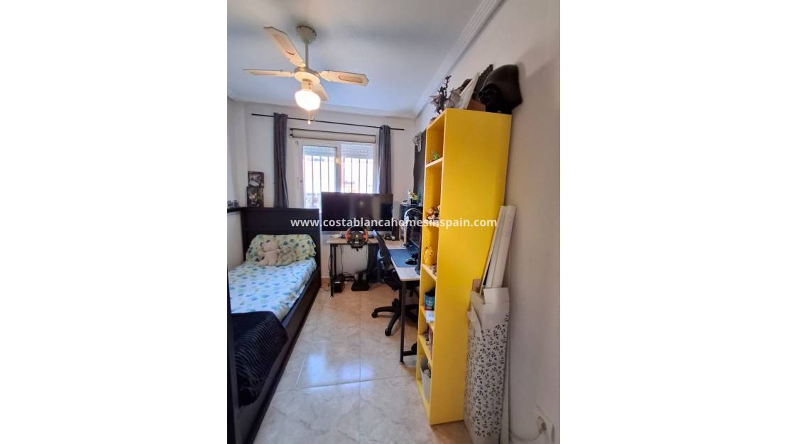 Használt - Apartment - Playa Flamenca - Costa Blanca