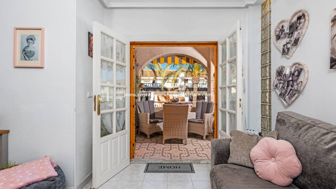 Használt - Apartment - Punta Prima