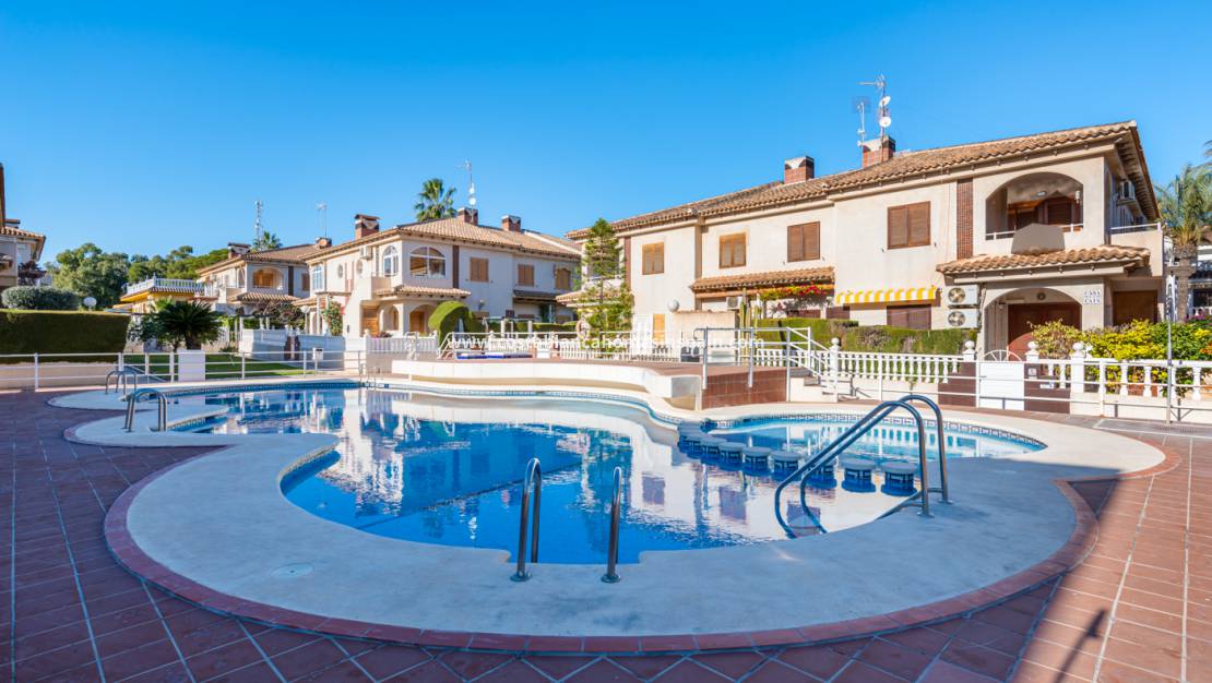 Használt - Apartment - Punta Prima