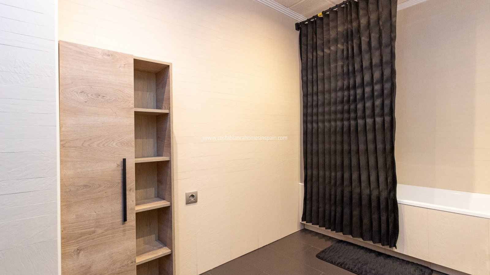 Használt - Apartment - Torrevieja - Beach