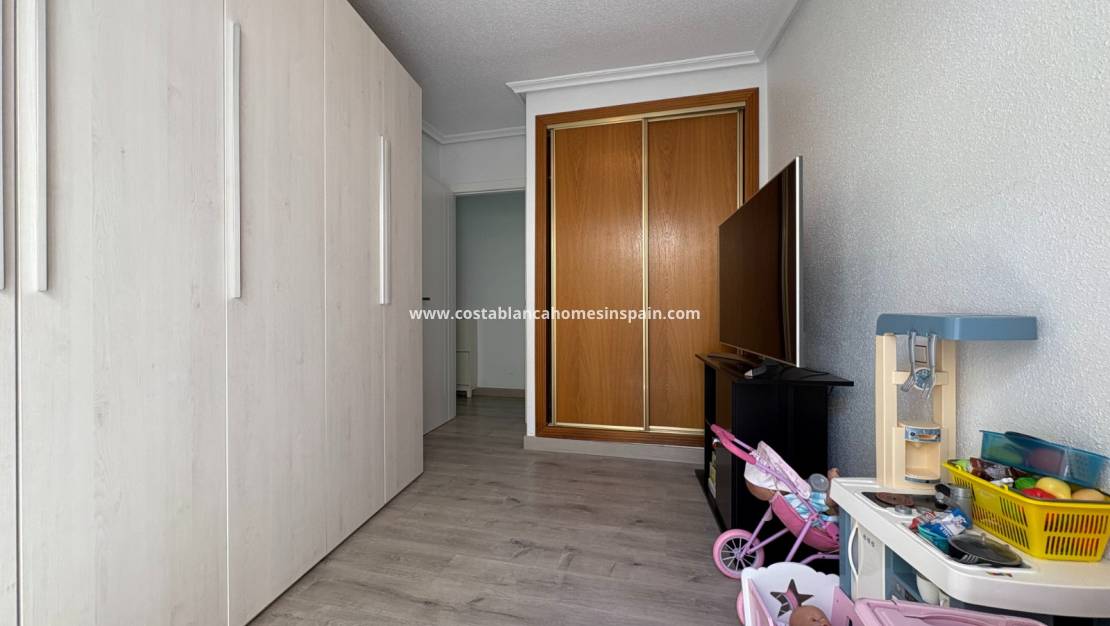 Használt - Apartment - Torrevieja - Center Torrevieja