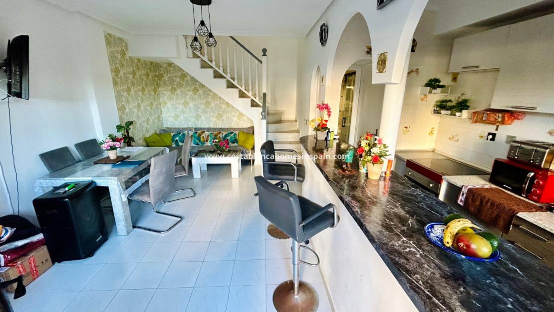 Használt - Apartment - Torrevieja - La Mata