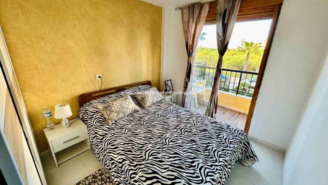 Használt - Apartment - Torrevieja - La Mata