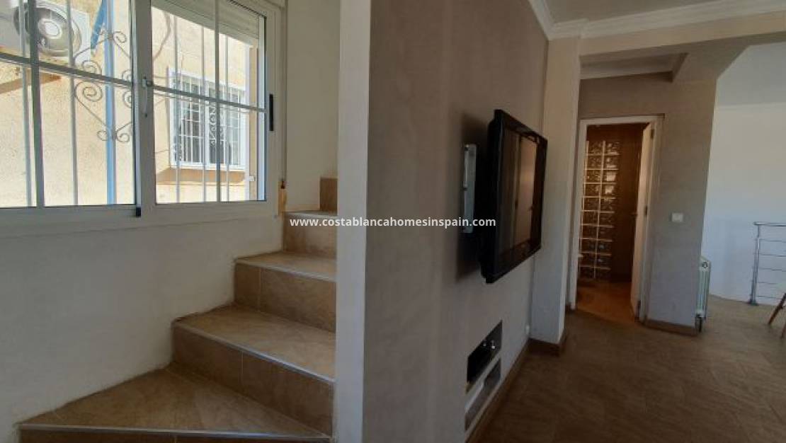 Használt - Apartment - Torrevieja - Los Balcones