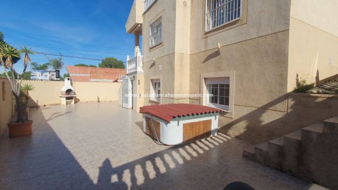 Használt - Apartment - Torrevieja - Los Balcones