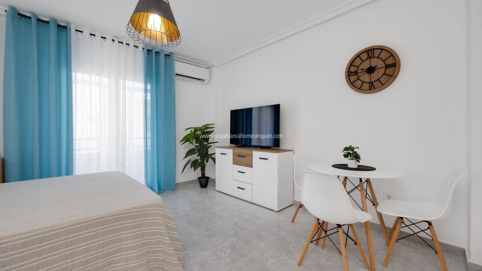 Használt - Apartment - Torrevieja - Playa del Cura
