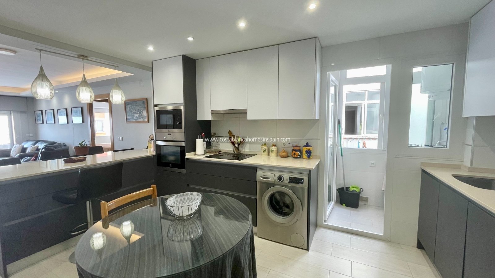 Használt - Apartment - Torrevieja - Playa del Cura