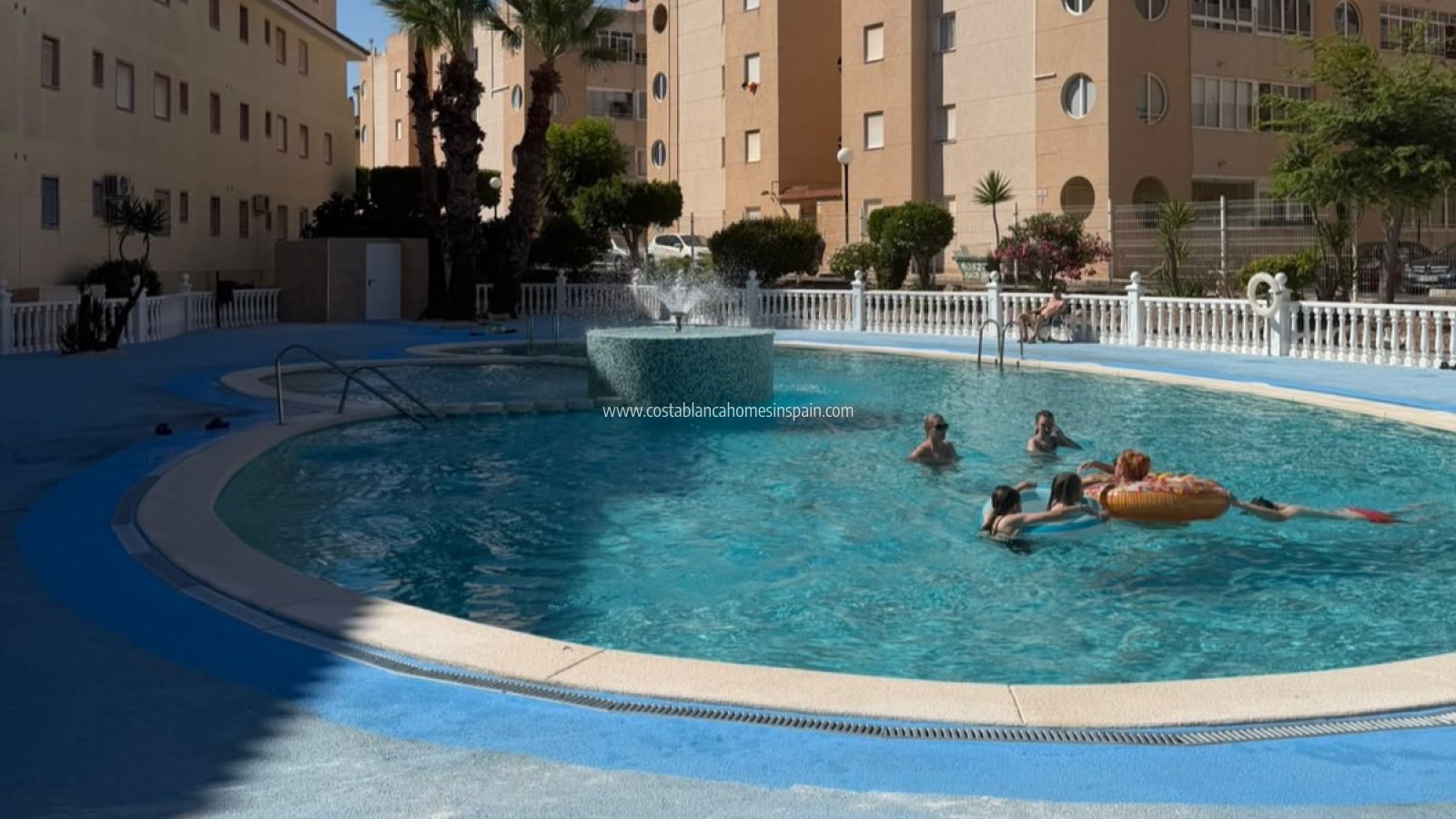 Használt - Apartment - Torrevieja - Urbanización San Luis