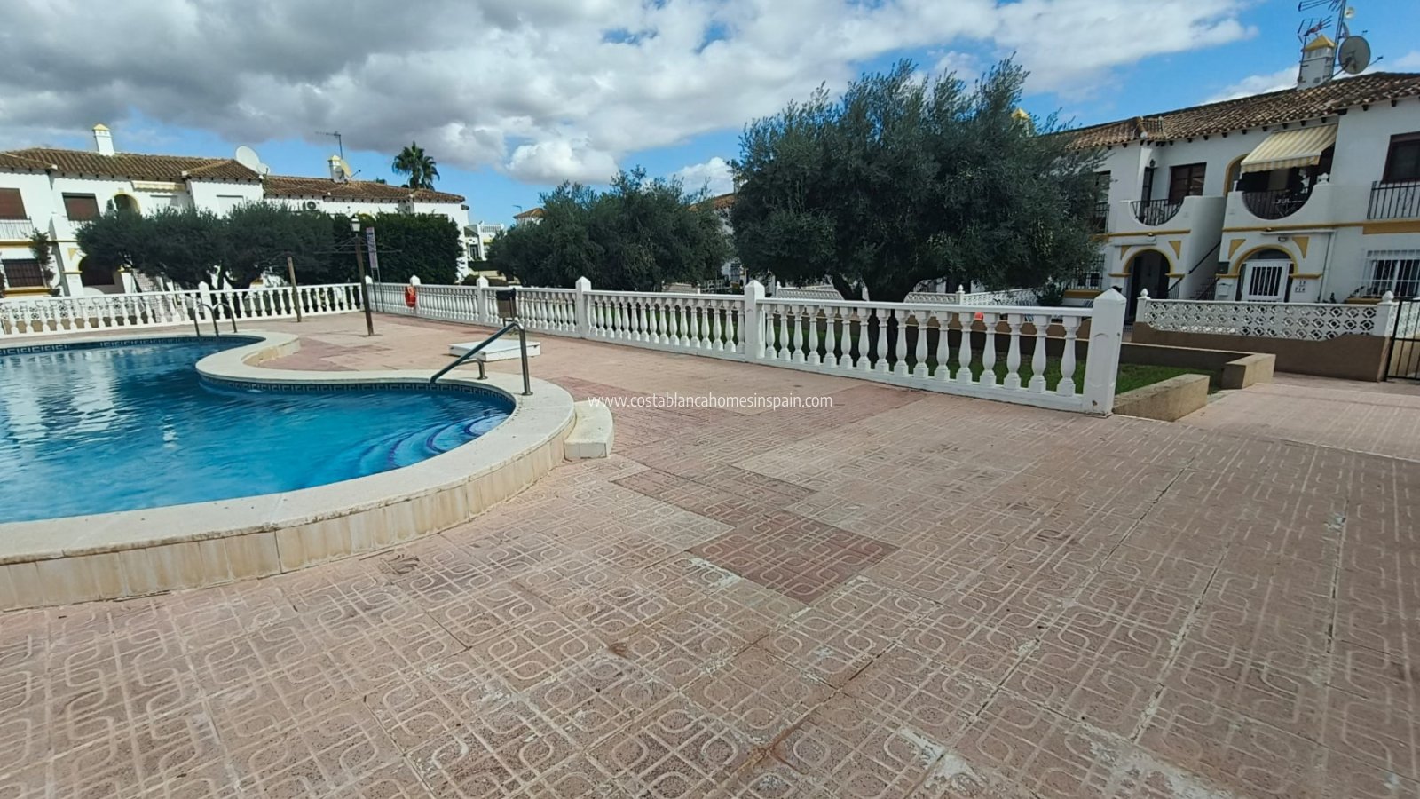 Használt - Apartment - Villamartin - Orihuela Costa