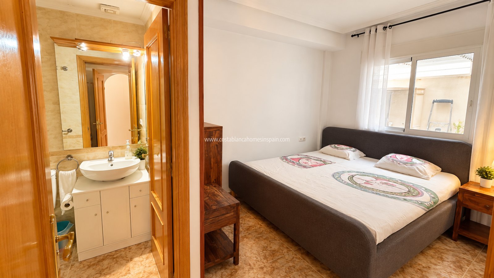 Használt - Bungalow - Punta Prima - 