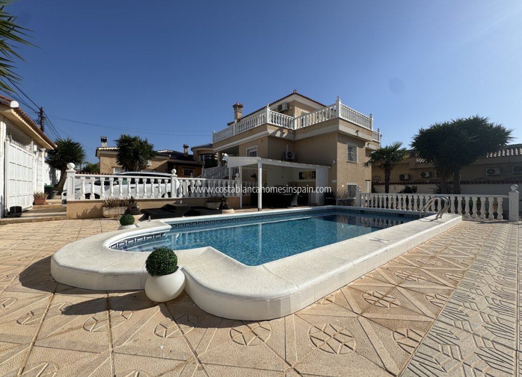 Használt -  - Ciudad Quesada