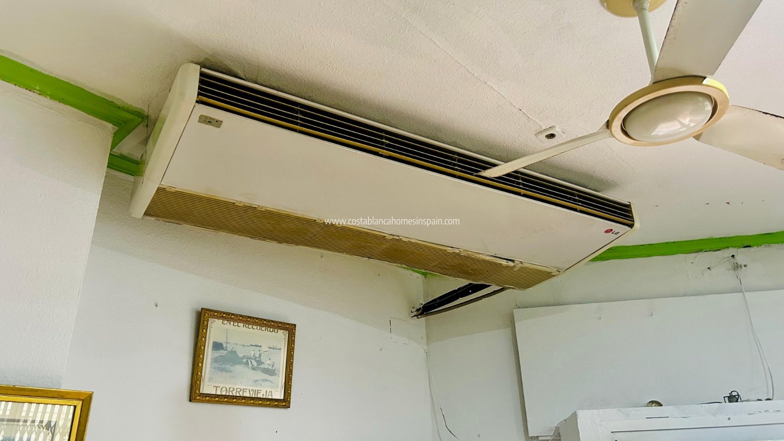 Használt - Commercial - Torrevieja - Center Torrevieja