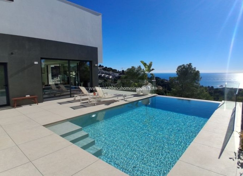 Használt - Detached Villa - Altea