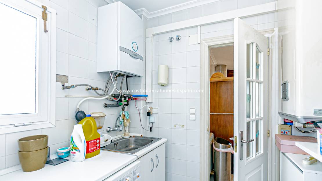 Használt - Detached Villa - Campoamor - Costa Blanca