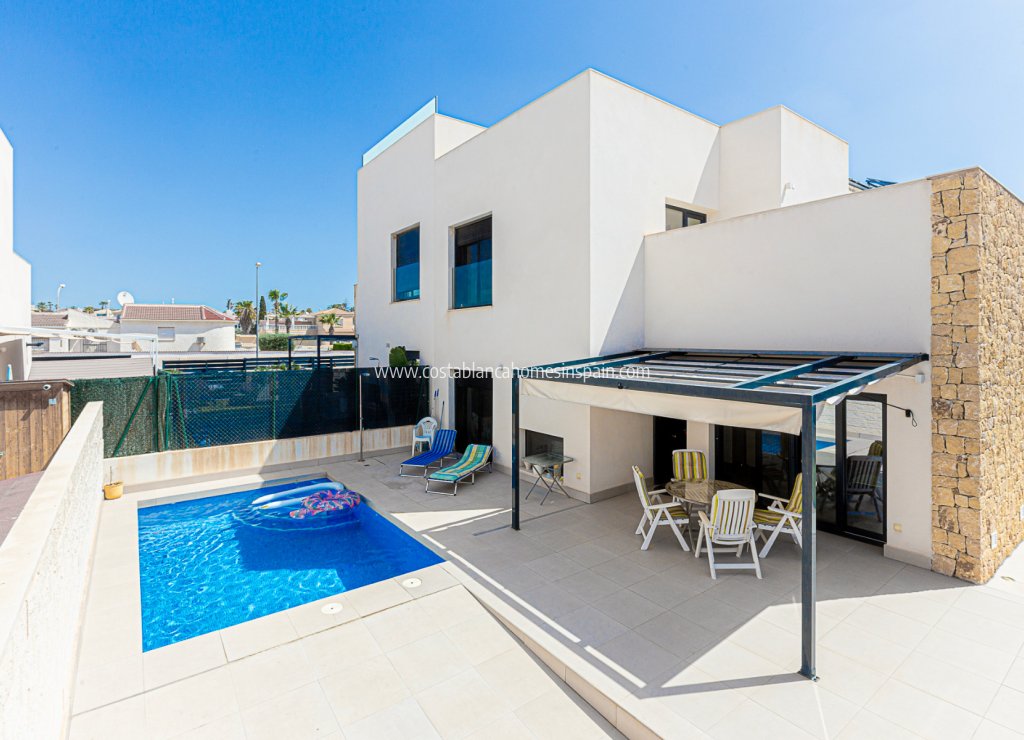 Használt - Detached Villa - Ciudad Quesada - Doña Pepa