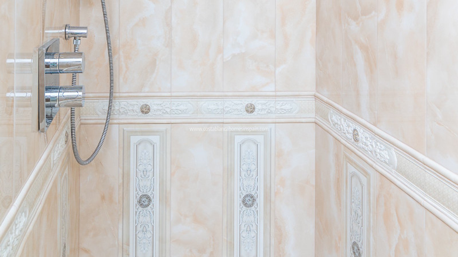 Használt - Detached Villa - La Mata