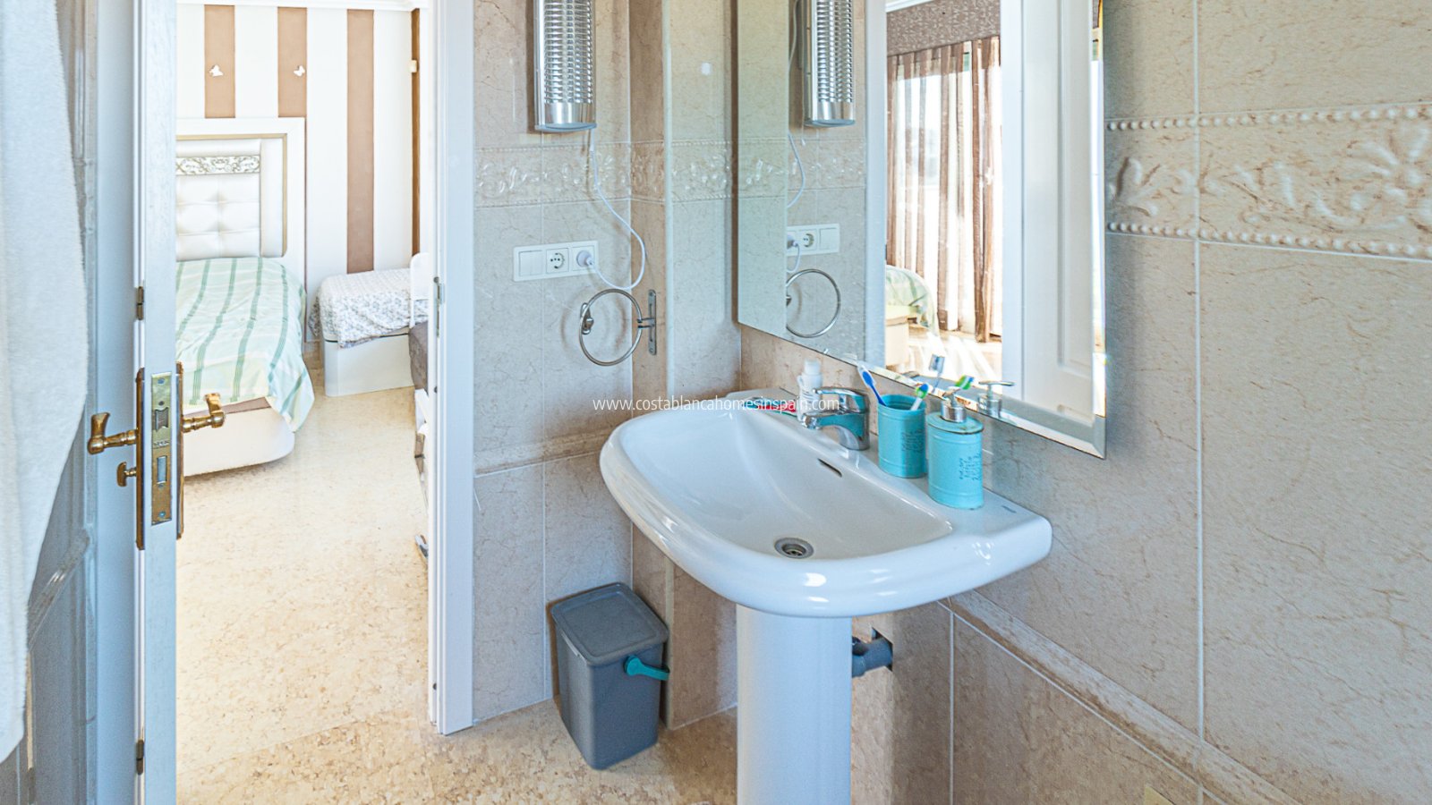 Használt - Detached Villa - La Mata