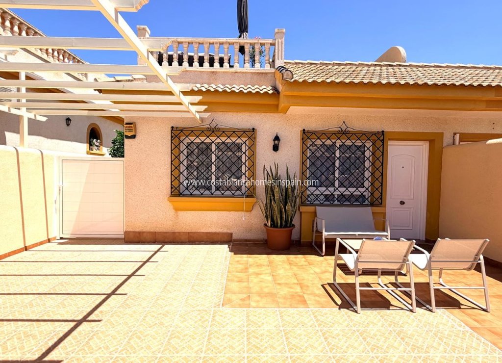 Használt - Detached Villa - Los Montesinos - 