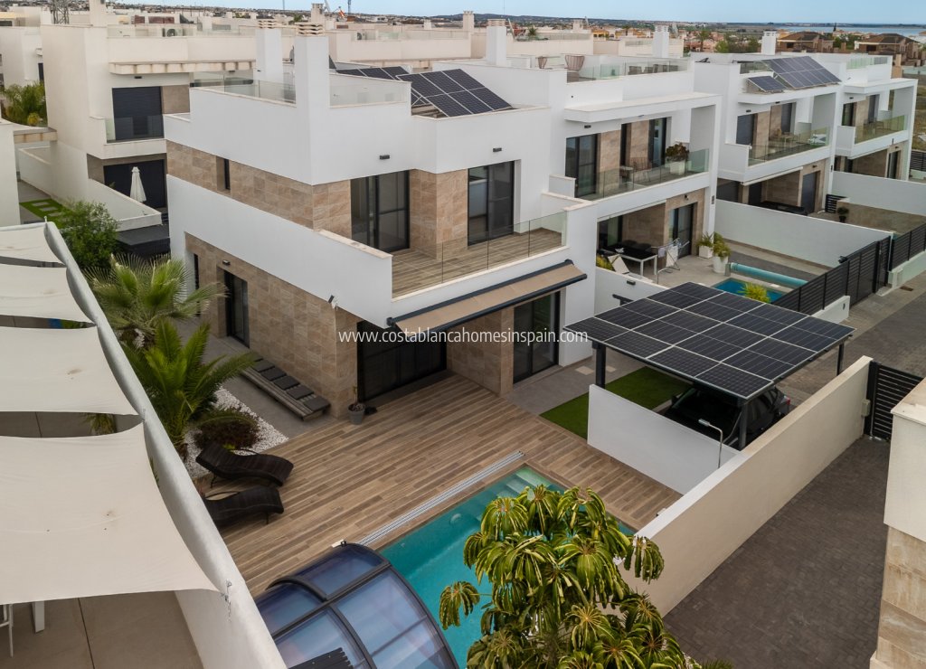 Használt - Detached Villa -  - Los Montesinos