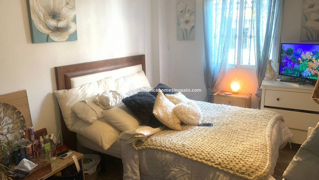 Használt - Detached Villa - Orihuela Costa - La Zenia