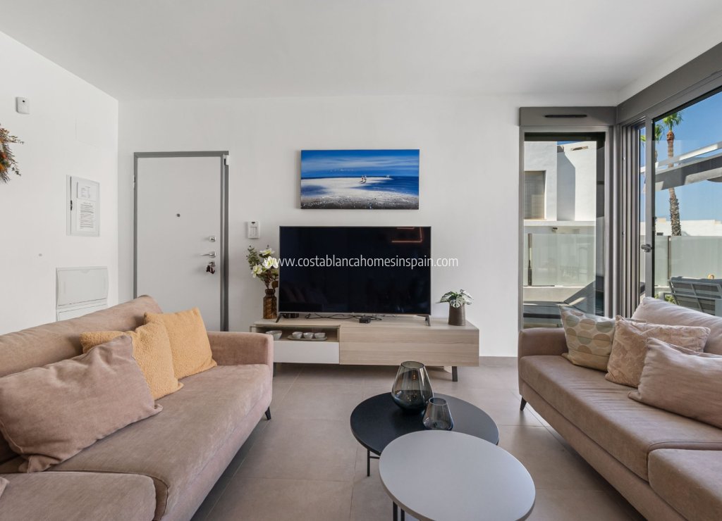 Használt - Detached Villa - Orihuela Costa - Villamartin