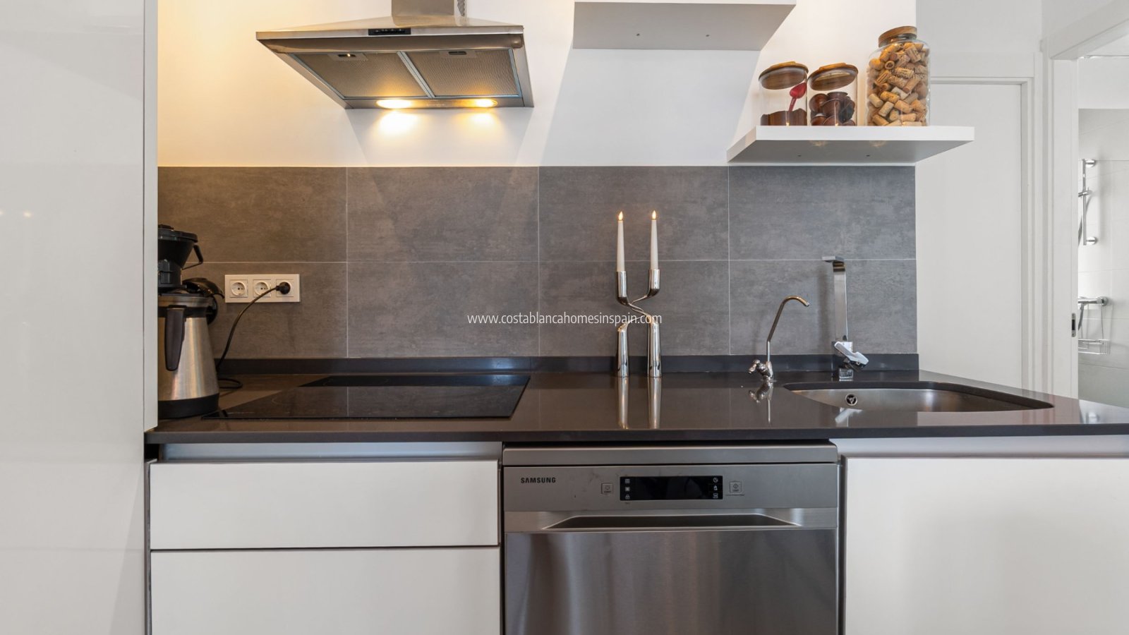 Használt - Detached Villa - Orihuela Costa - Villamartin