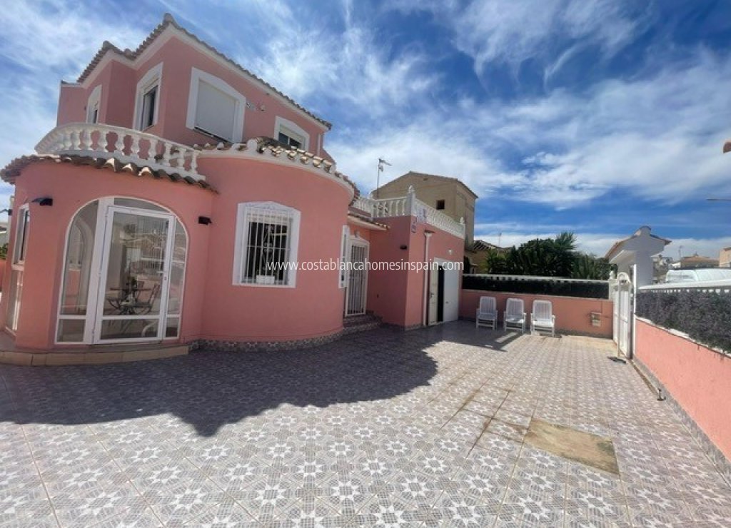 Használt - Detached Villa - Playa Flamenca - Costa Blanca South