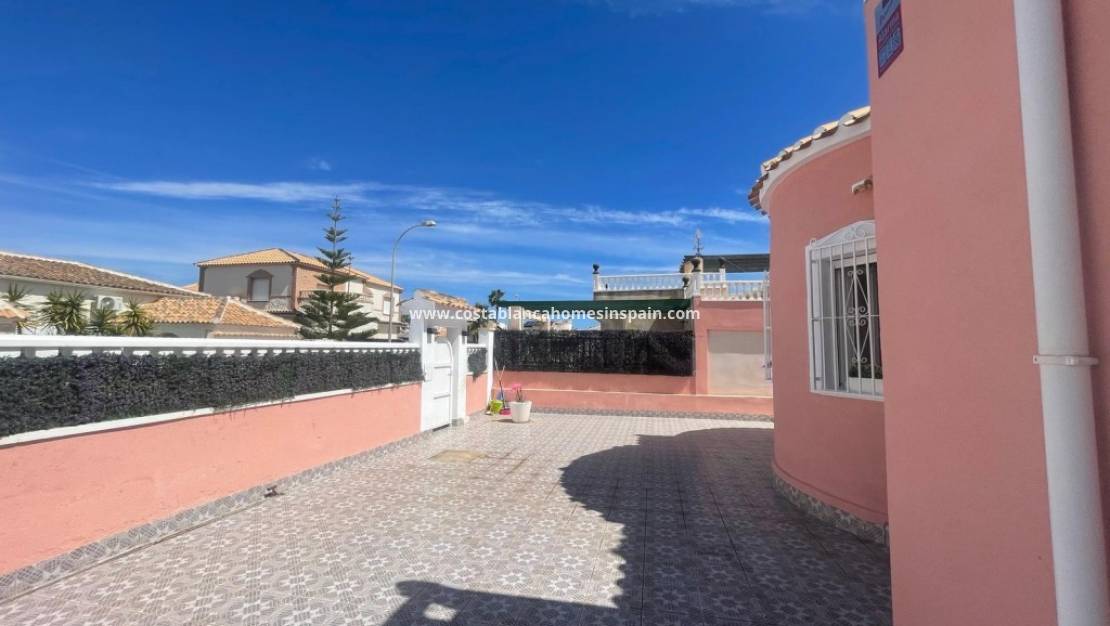 Használt - Detached Villa - Playa Flamenca - Costa Blanca South