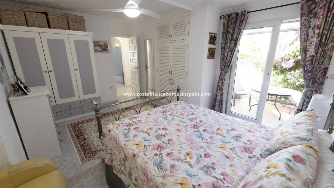 Használt - Detached Villa - Torrevieja - San Luis