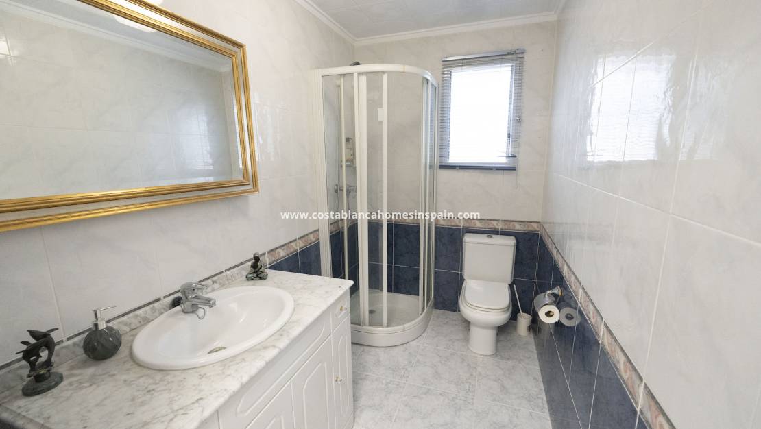 Használt - Detached Villa - Torrevieja - San Luis