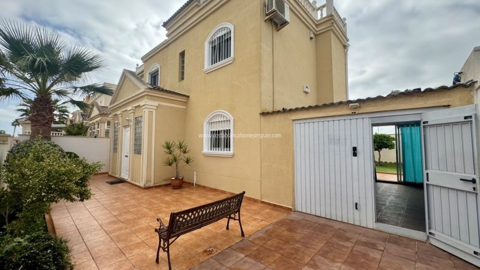 Használt - Detached Villa - Torrevieja