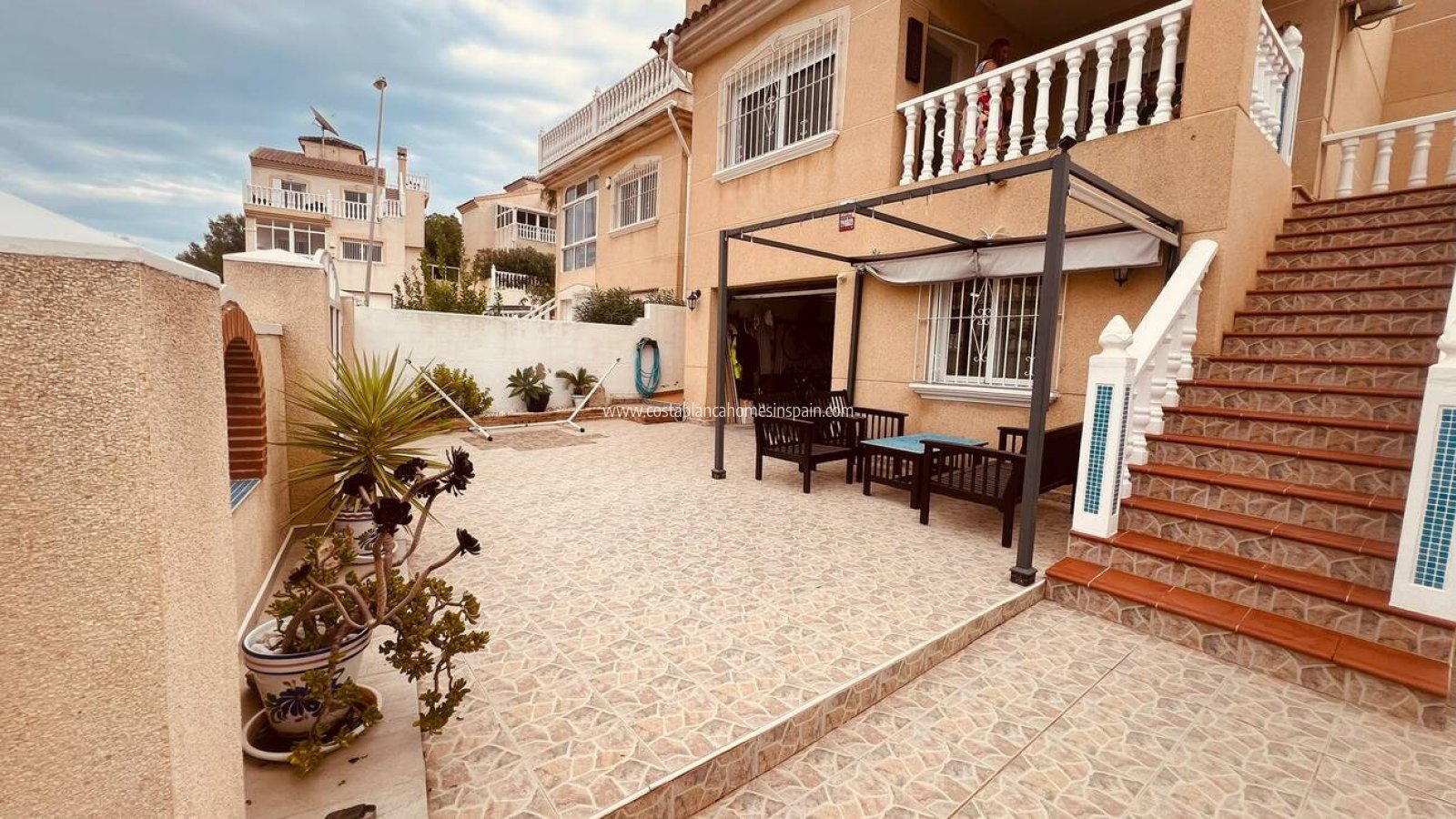 Használt - Detached Villa - Villamartin - Costa Blanca