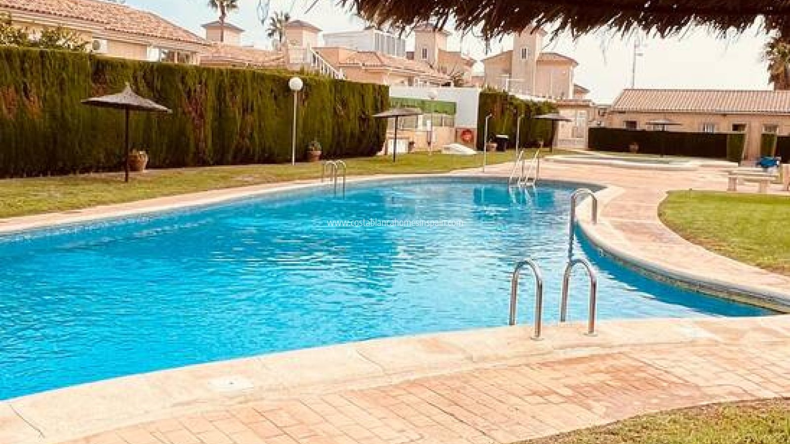Használt - Detached Villa - Villamartin - Costa Blanca