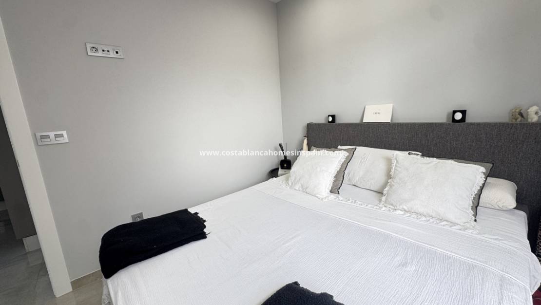 Használt - Detached Villa - Villamartin - Pau 26