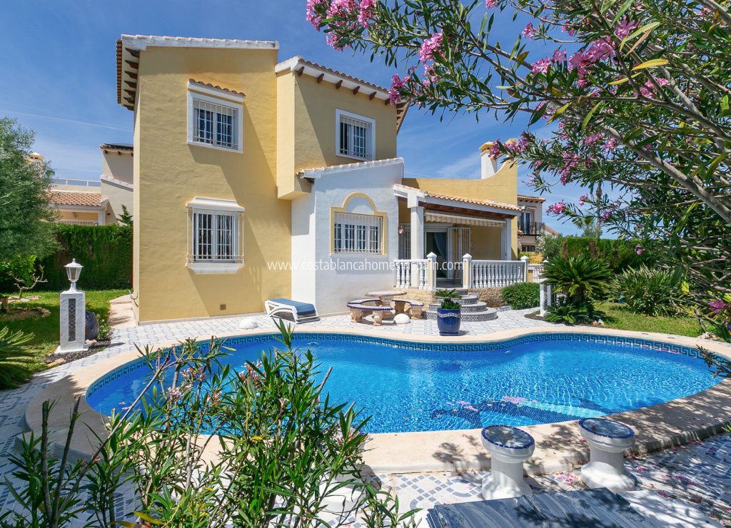 Használt - Detached Villa - Villamartin - 