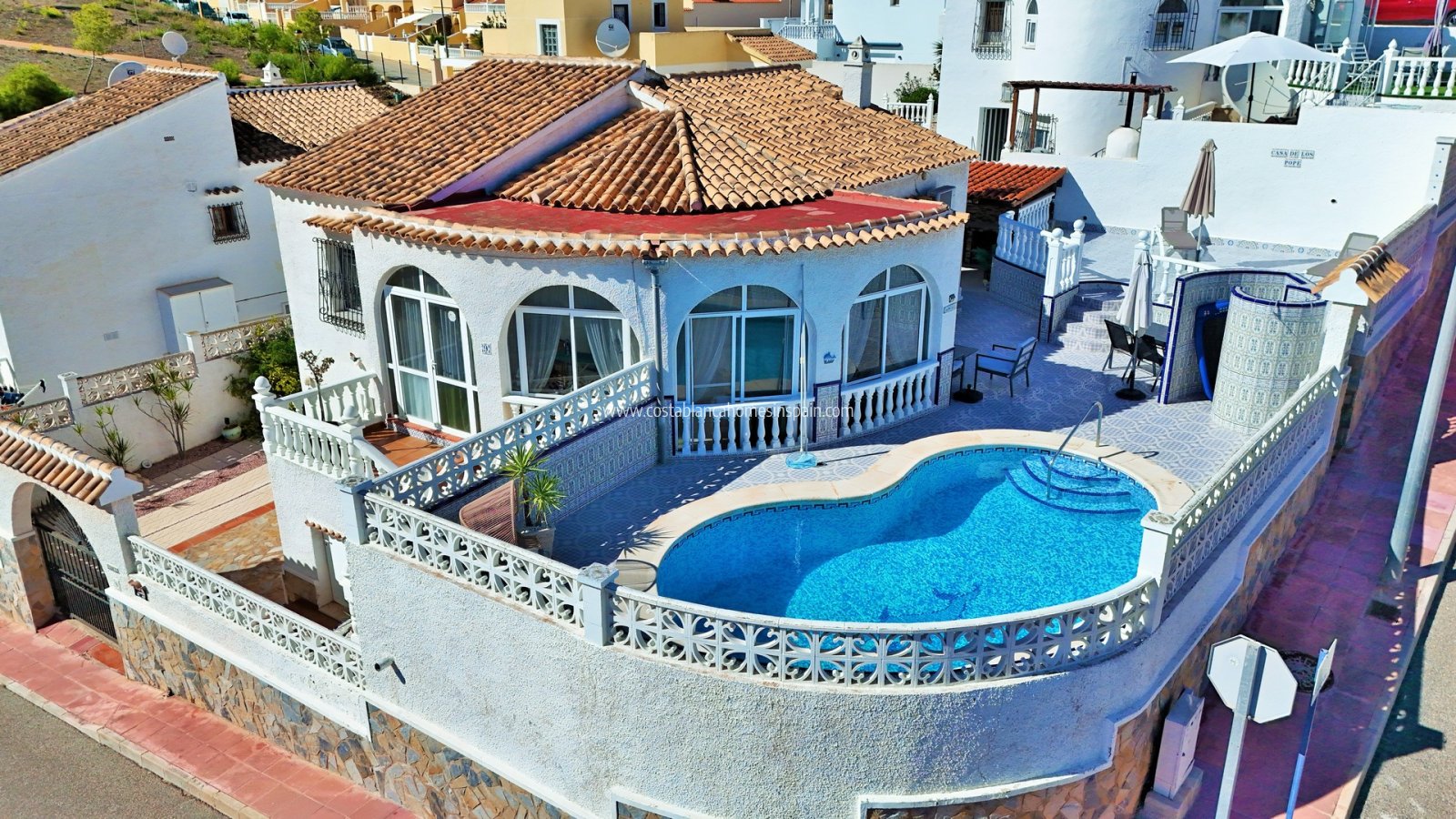 Használt - Detached Villa - Villamartin