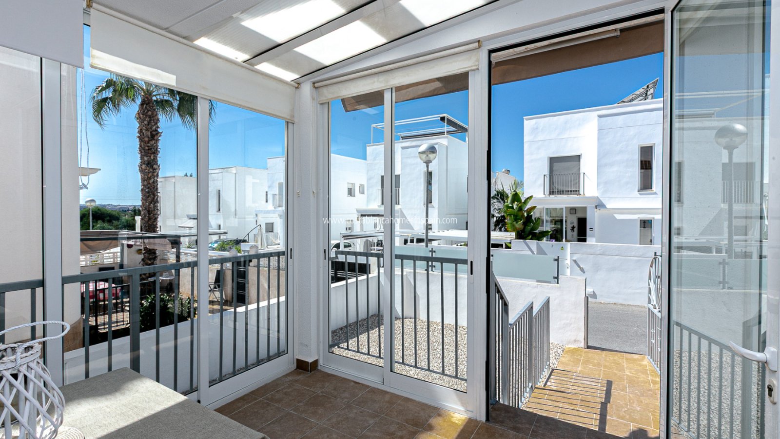 Használt - Detached Villa - 