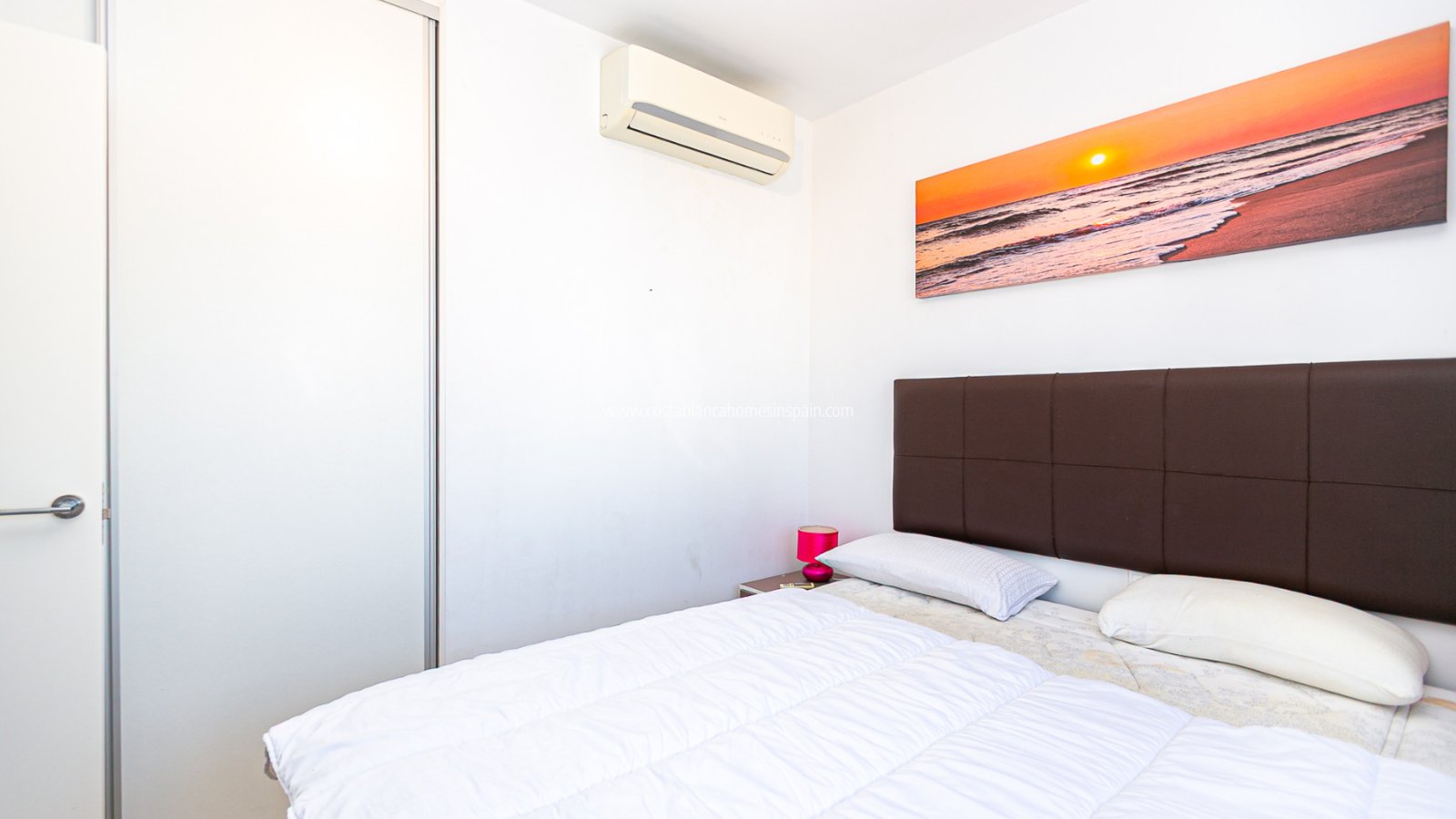 Használt - Detached Villa - 