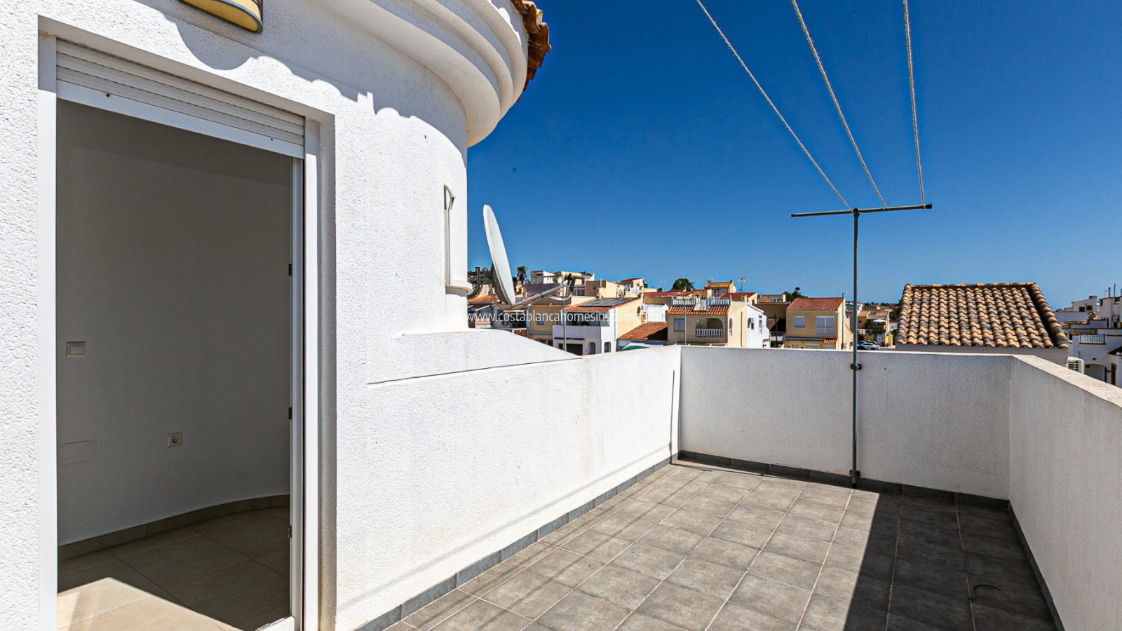 Használt - Detached Villa - 