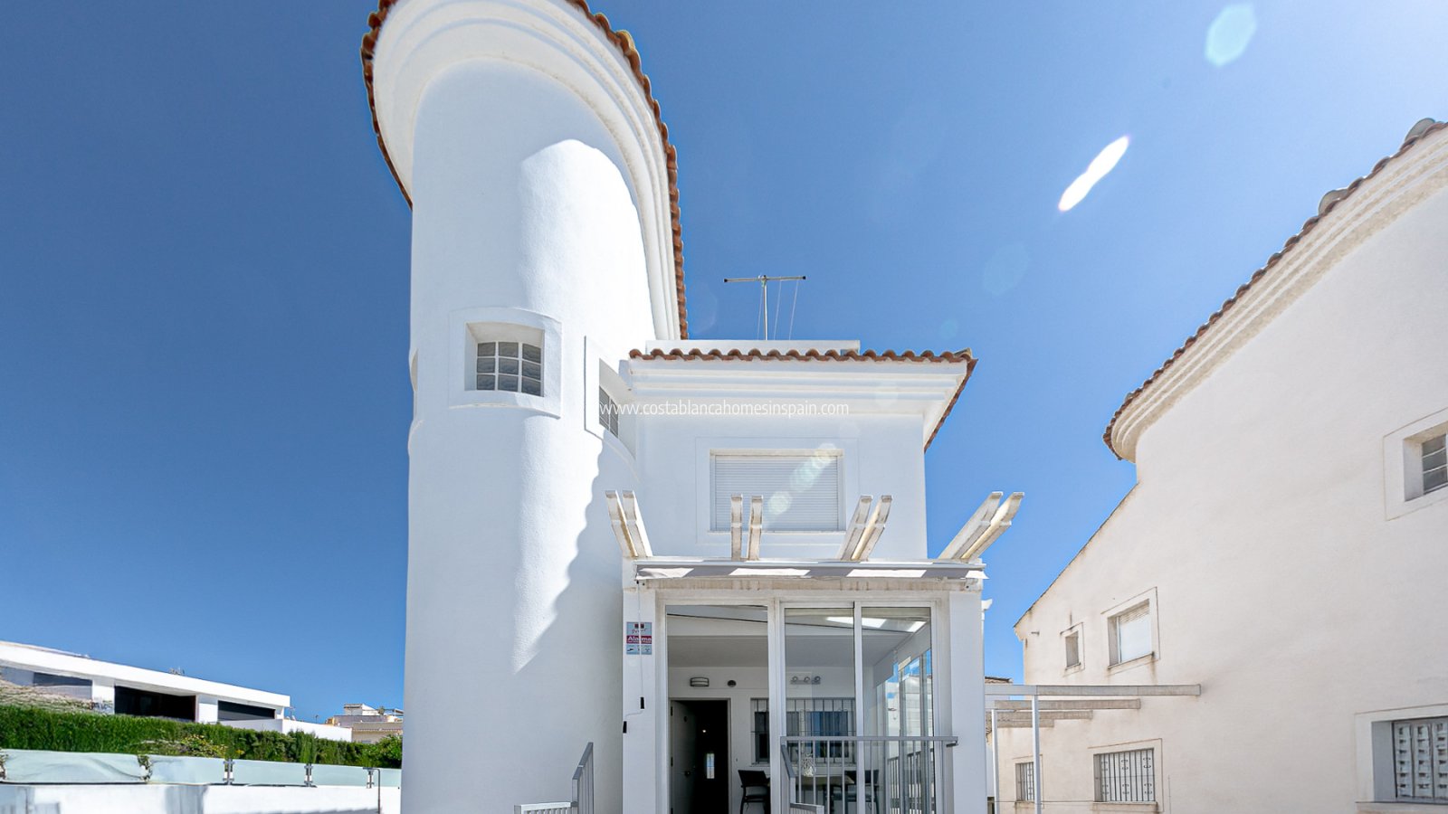 Használt - Detached Villa - 