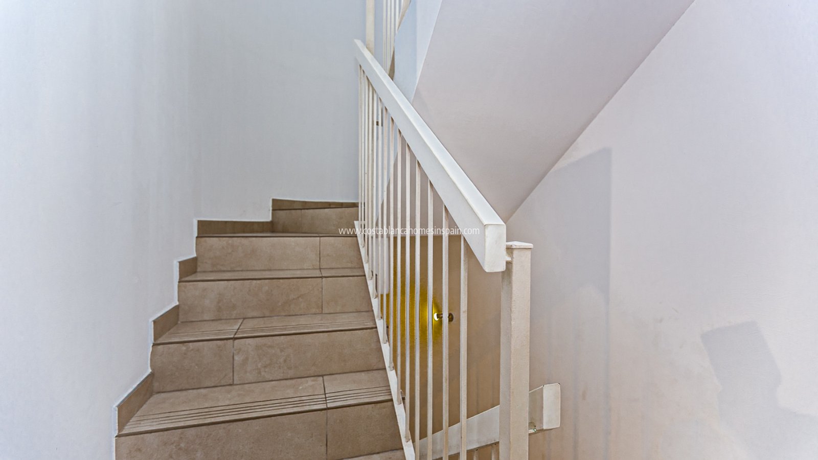 Használt - Detached Villa - 