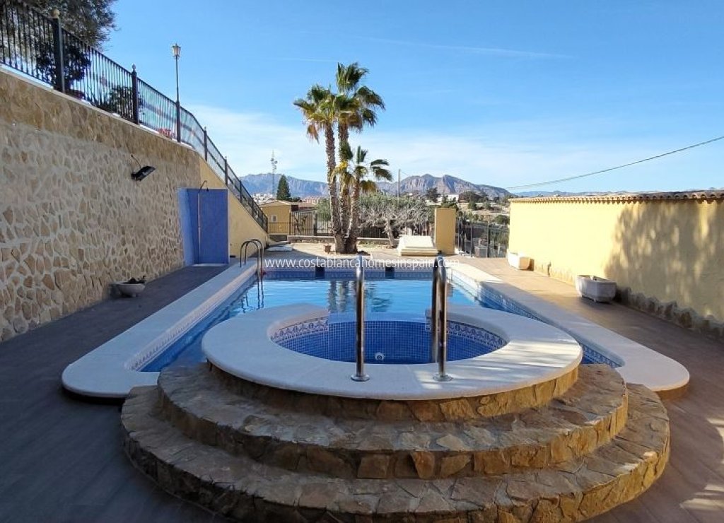 Használt - Finca - Orihuela