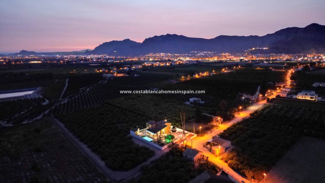 Használt - Finca - Orihuela