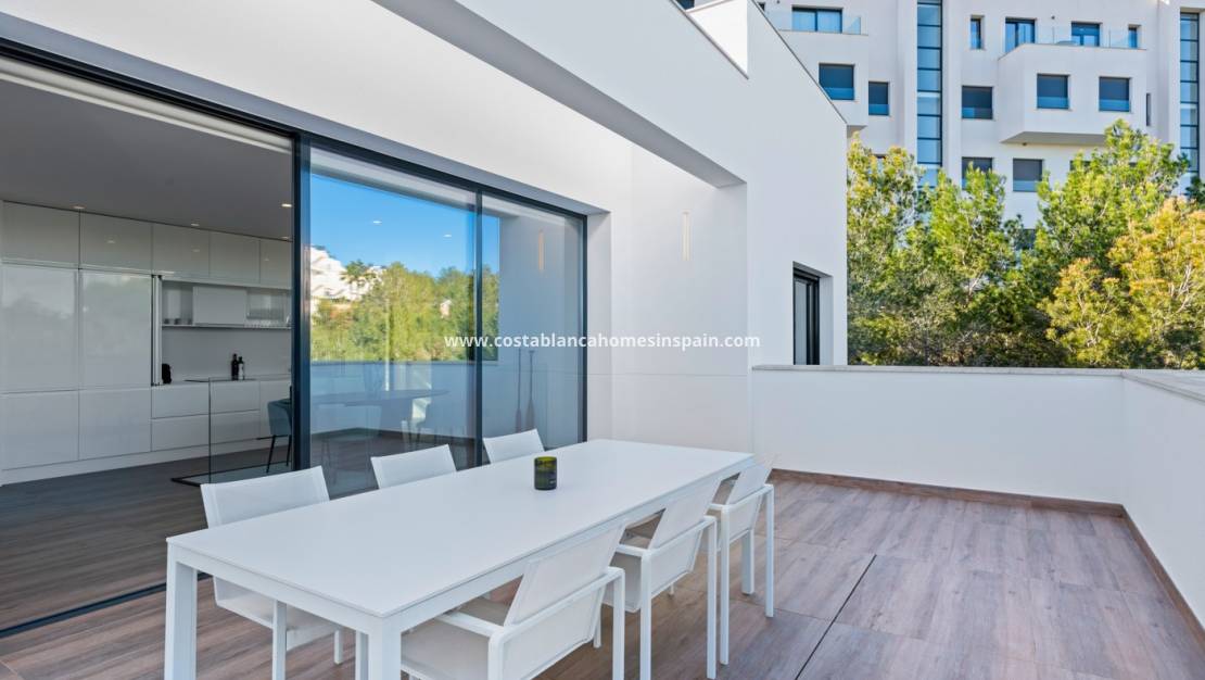 Használt -  - Las Colinas Golf