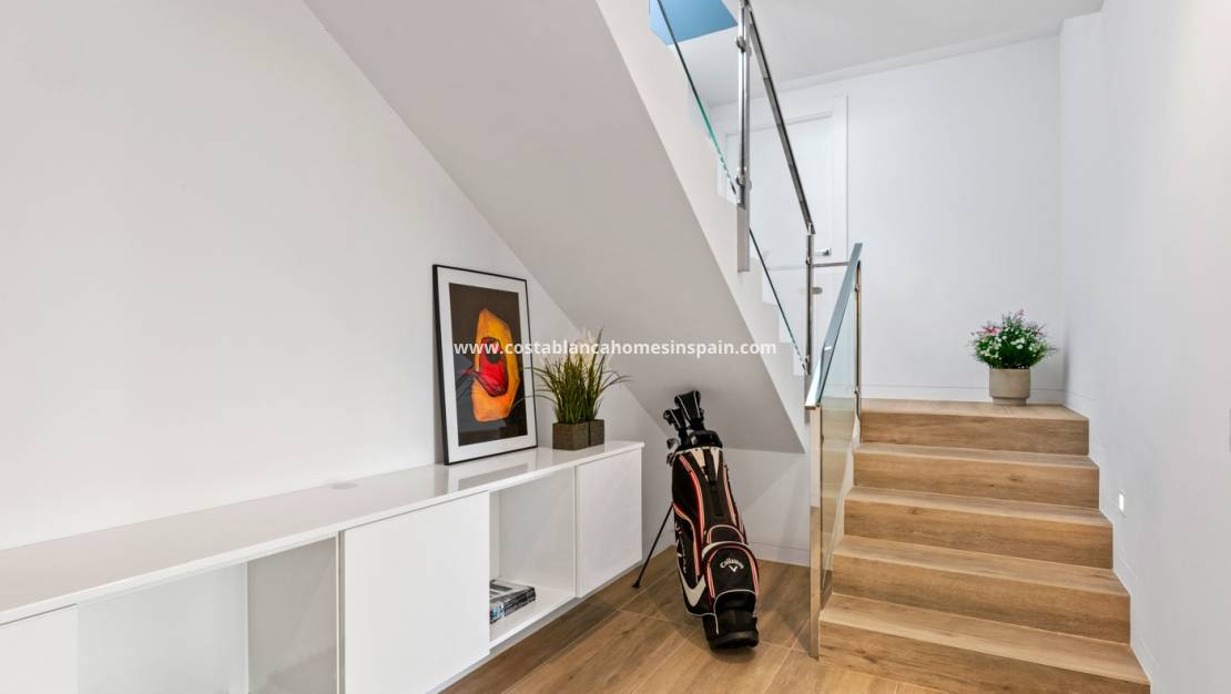 Használt -  - Las Colinas Golf