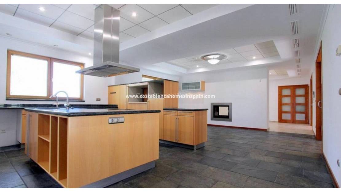 Használt -  - Penàguila